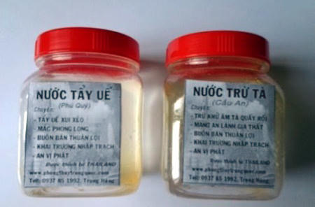 Sản phẩm trừ tà ma đắt hàng “tháng cô hồn“